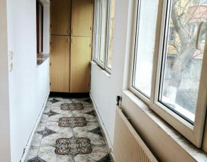 Appartement 3 chambres à vendre dans Cluj-napoca, zone Manastur