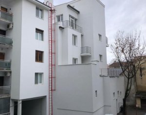 Maison 18 chambres à vendre dans Cluj-napoca, zone Centru