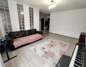 Appartement 3 chambres à louer dans Cluj-napoca, zone Intre Lacuri