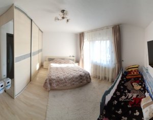 Appartement 3 chambres à louer dans Cluj-napoca, zone Intre Lacuri