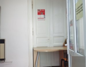 Appartement 3 chambres à vendre dans Cluj-napoca, zone Centru