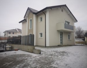 , 120m2 dans Sannicoara, zone Centru