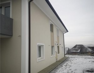 Maison 5 chambres à vendre dans Sannicoara, zone Centru