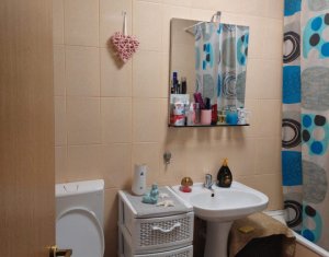 Lakás 2 szobák eladó on Floresti