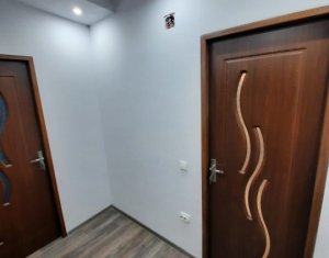 Lakás 2 szobák eladó on Floresti