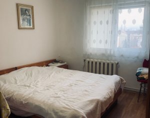 Lakás 4 szobák eladó on Cluj-napoca, Zóna Marasti