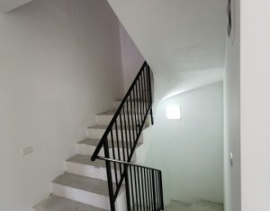 Maison 7 chambres à vendre dans Cluj-napoca, zone Dambul Rotund