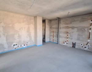 Lakás 3 szobák eladó on Floresti