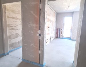 Lakás 3 szobák eladó on Floresti