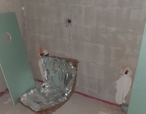 Lakás 2 szobák eladó on Floresti