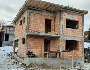 Maison 4 chambres à vendre dans Luna De Sus