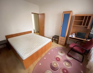 Appartement 3 chambres à louer dans Cluj-napoca, zone Marasti