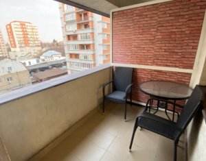 Appartement 3 chambres à louer dans Cluj-napoca, zone Marasti
