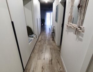 Lakás 2 szobák eladó on Floresti