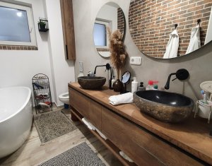 Lakás 2 szobák eladó on Floresti