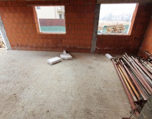 Ház 4 szobák eladó on Floresti