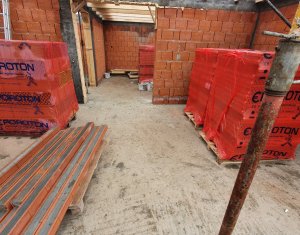 Ház 4 szobák eladó on Floresti