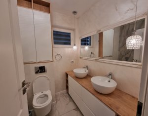 Appartement 3 chambres à vendre dans Cluj-napoca, zone Sopor