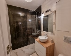 Appartement 3 chambres à vendre dans Cluj-napoca, zone Sopor