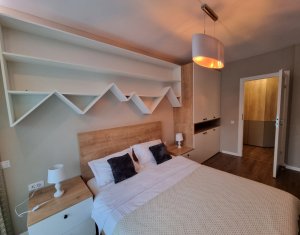 Appartement 3 chambres à vendre dans Cluj-napoca, zone Sopor