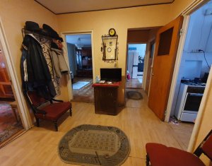 Lakás 3 szobák eladó on Cluj-napoca, Zóna Manastur