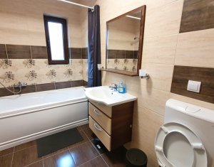 Lakás 3 szobák eladó on Floresti