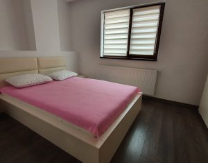 Lakás 3 szobák eladó on Floresti