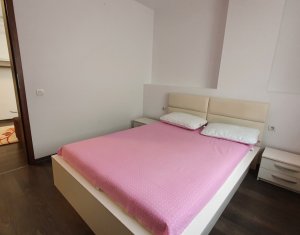 Lakás 3 szobák eladó on Floresti