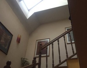 Maison 5 chambres à vendre dans Cluj-napoca, zone Gheorgheni