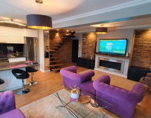 Lakás 4 szobák eladó on Floresti