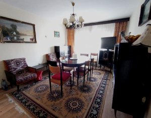 Appartement 3 chambres à vendre dans Cluj-napoca, zone Manastur