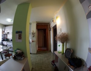 Appartement 3 chambres à vendre dans Cluj-napoca, zone Marasti