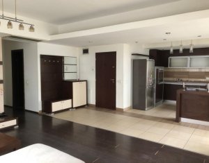 Appartement 3 chambres à vendre dans Cluj-napoca, zone Centru