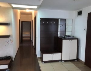 Appartement 3 chambres à vendre dans Cluj-napoca, zone Centru