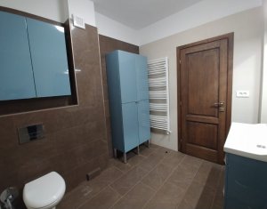 Appartement 4 chambres à louer dans Cluj-napoca, zone Centru