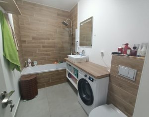 Lakás 3 szobák eladó on Floresti