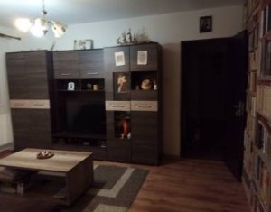 Appartement 4 chambres à vendre dans Cluj-napoca, zone Manastur