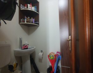 Lakás 3 szobák eladó on Cluj-napoca, Zóna Manastur