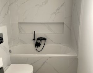 Ház 5 szobák eladó on Dezmir, Zóna Centru