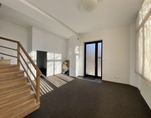 Maison 4 chambres à louer dans Cluj-napoca, zone Centru