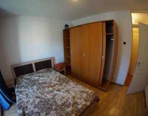 Appartement 3 chambres à louer dans Cluj-napoca, zone Plopilor