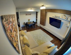 Appartement 3 chambres à vendre dans Cluj-napoca, zone Marasti