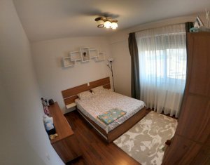 Appartement 3 chambres à vendre dans Cluj-napoca, zone Marasti