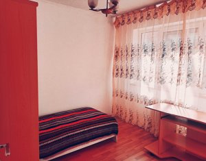 Lakás 4 szobák eladó on Cluj-napoca, Zóna Manastur