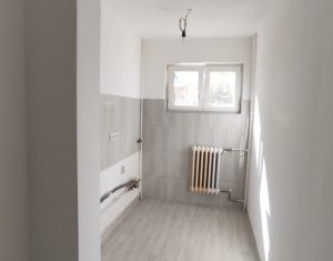 Lakás 3 szobák eladó on Cluj-napoca, Zóna Manastur