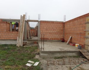 Ház 4 szobák eladó on Jucu De Mijloc