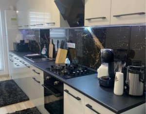 Lakás 2 szobák eladó on Floresti