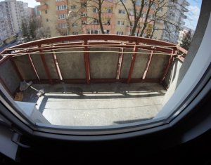 Lakás 3 szobák kiadó on Cluj-napoca, Zóna Manastur