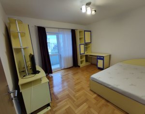 Lakás 3 szobák kiadó on Cluj-napoca, Zóna Plopilor