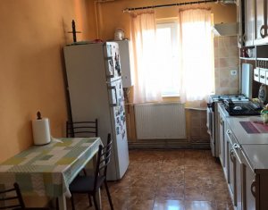 Lakás 3 szobák kiadó on Cluj-napoca, Zóna Intre Lacuri